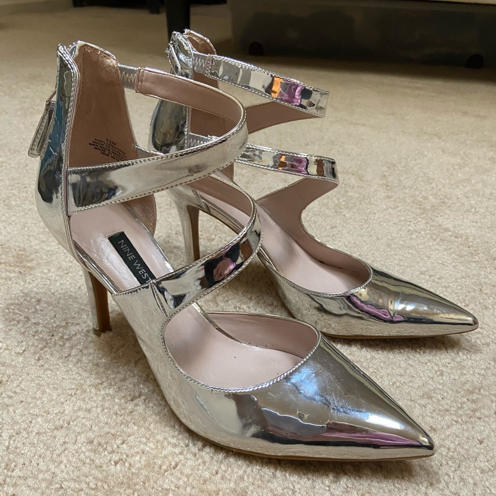 NINE WEST HEELS